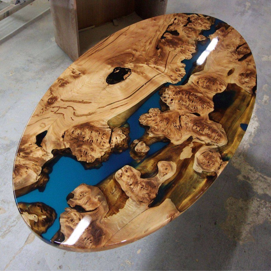 Слэб с черной смолой