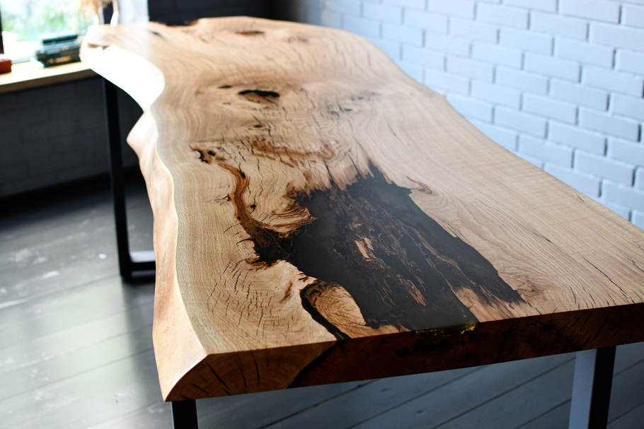 Спилы корней деревьев