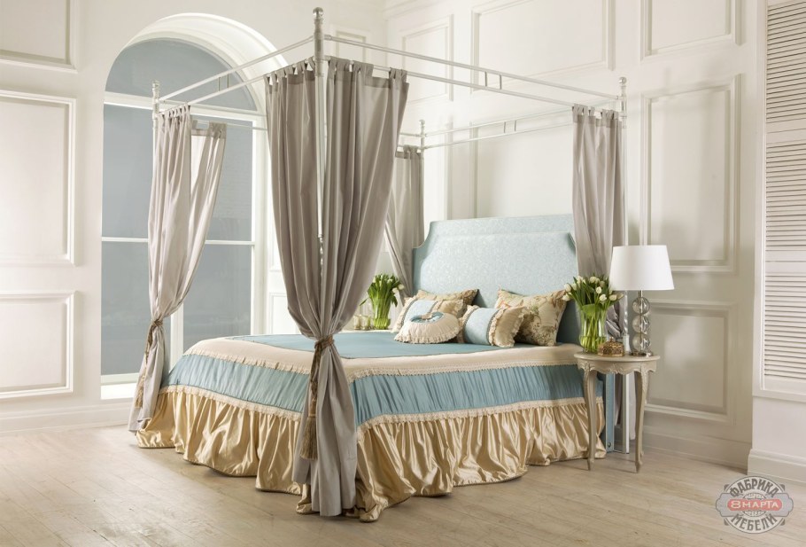 Кровать с балдахином