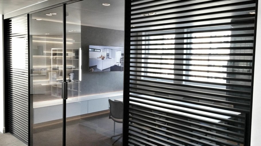 Деревянные жалюзи перегородки