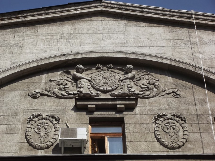 Коринфский, ионический, дорический, Тосканский ордеры.