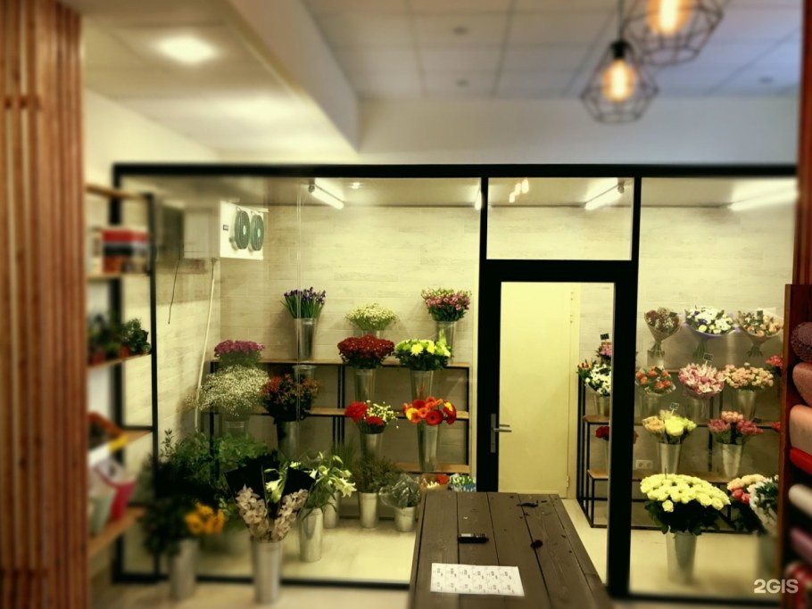 Интерьер цветочного салона