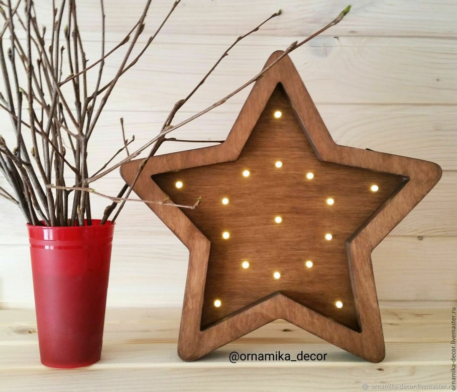 Деревянная звезда для декора