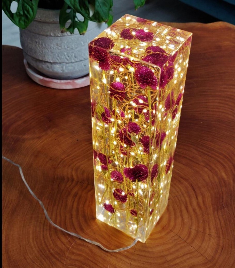 Светильник из эпоксидной смолы