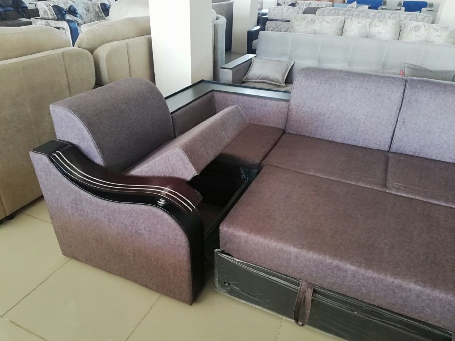 Диван Лаго Британника