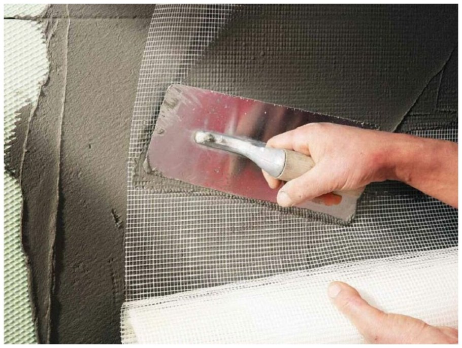 Замазка швов гипсокартона серпянкой