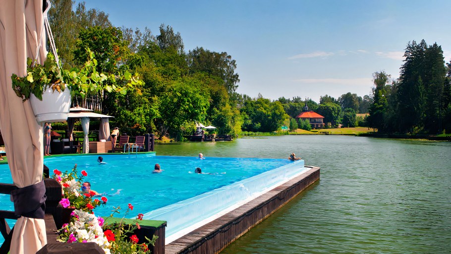 Речной вокзал бассейн