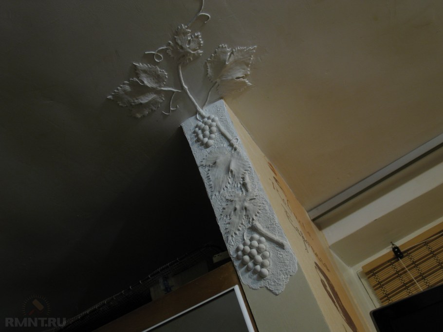 Декор потолка шпаклевкой