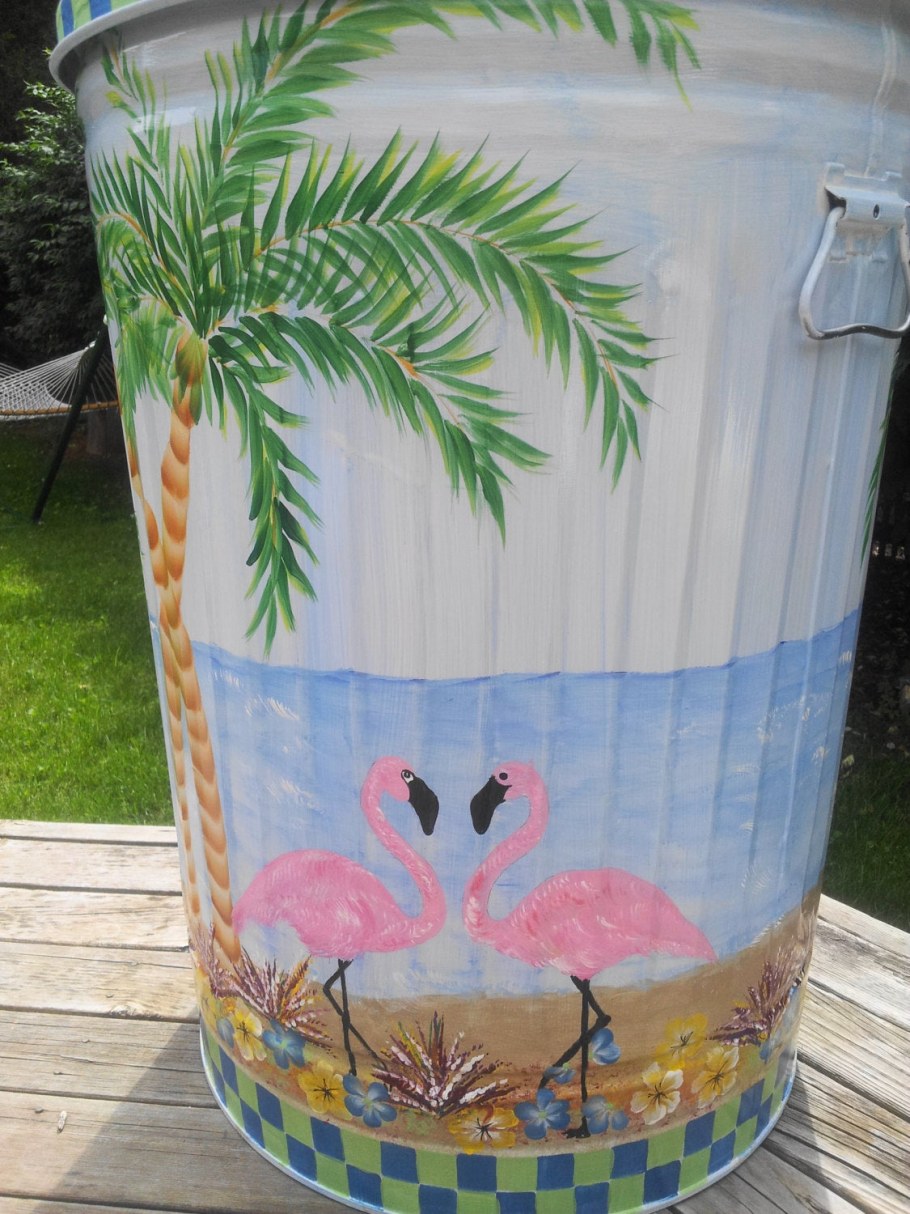 Раскрасить бочку на даче трафареты