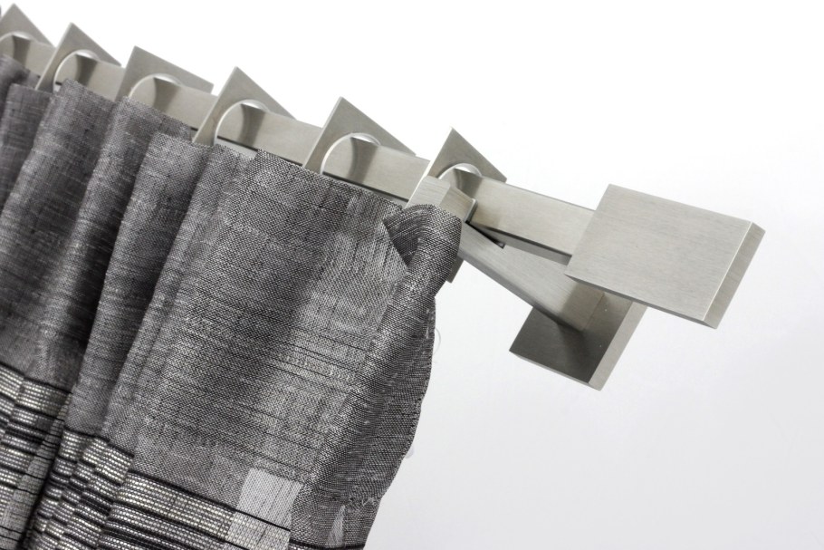 Фурнитура для карнизов