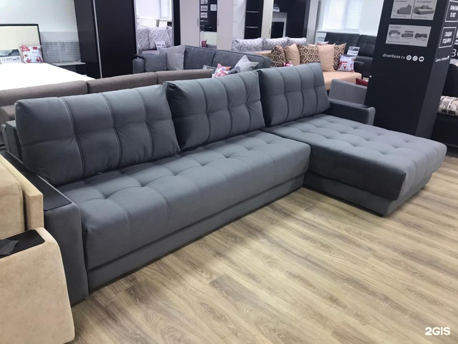 П-образный диван в гостиную