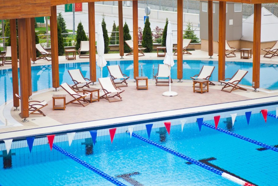 Гранд отель Поляна бассейн