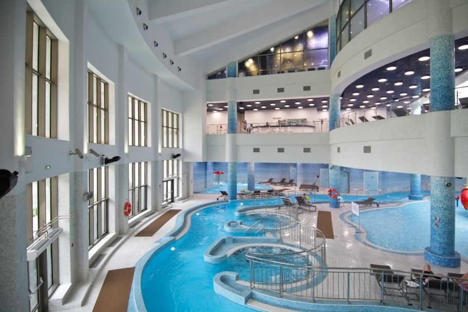 Аквапарк красная Поляна Сочи Галактика