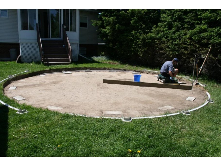 Площадка под каркасный бассейн 366х122