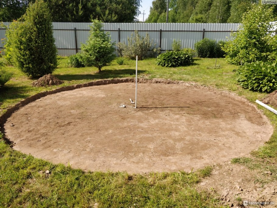 Подставка под надувной бассейн на даче