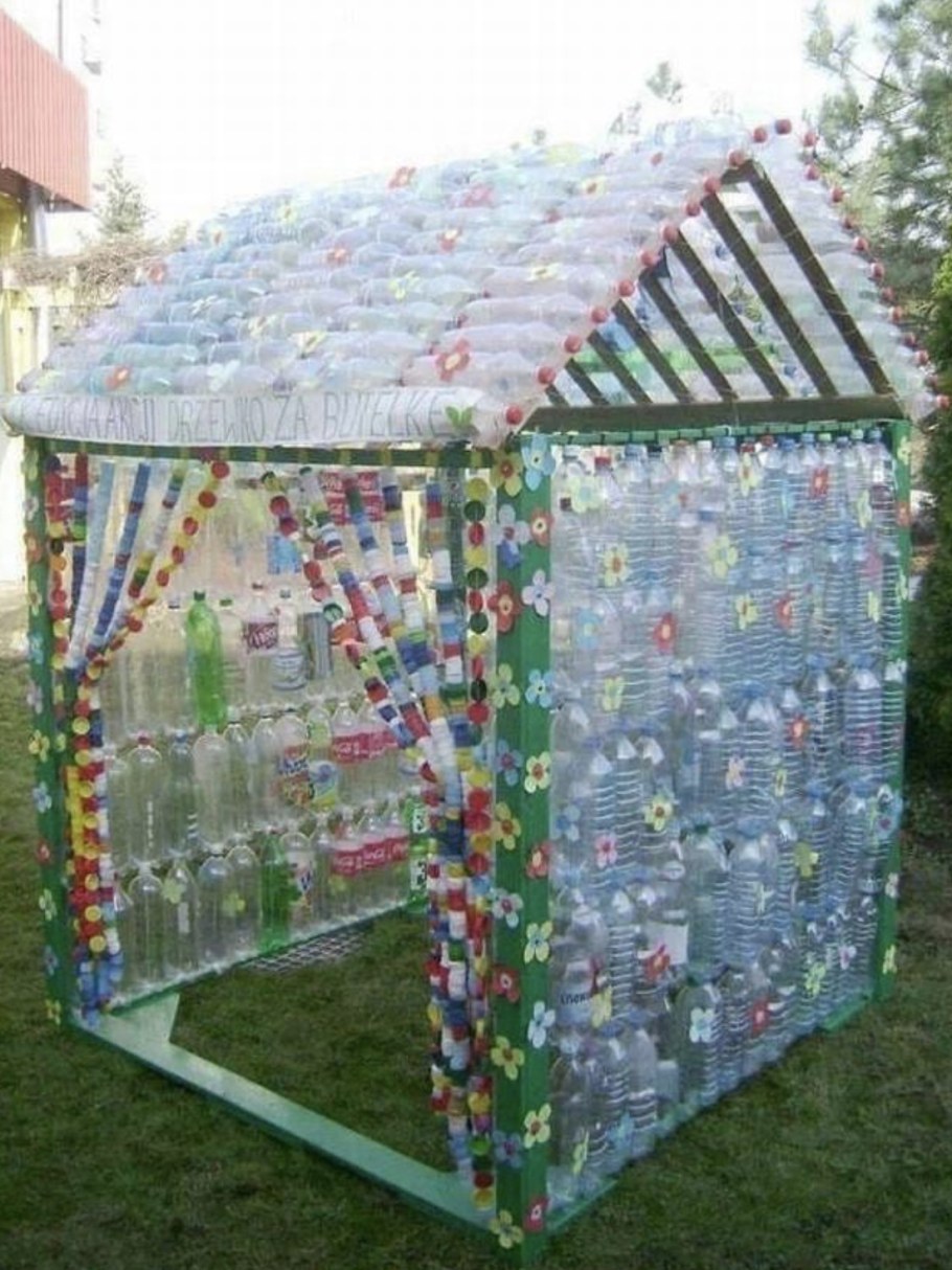 Украшения для сада из бутылок