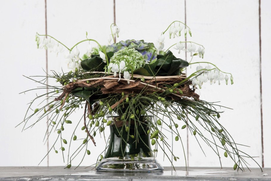 Японская Магнолия в икебане