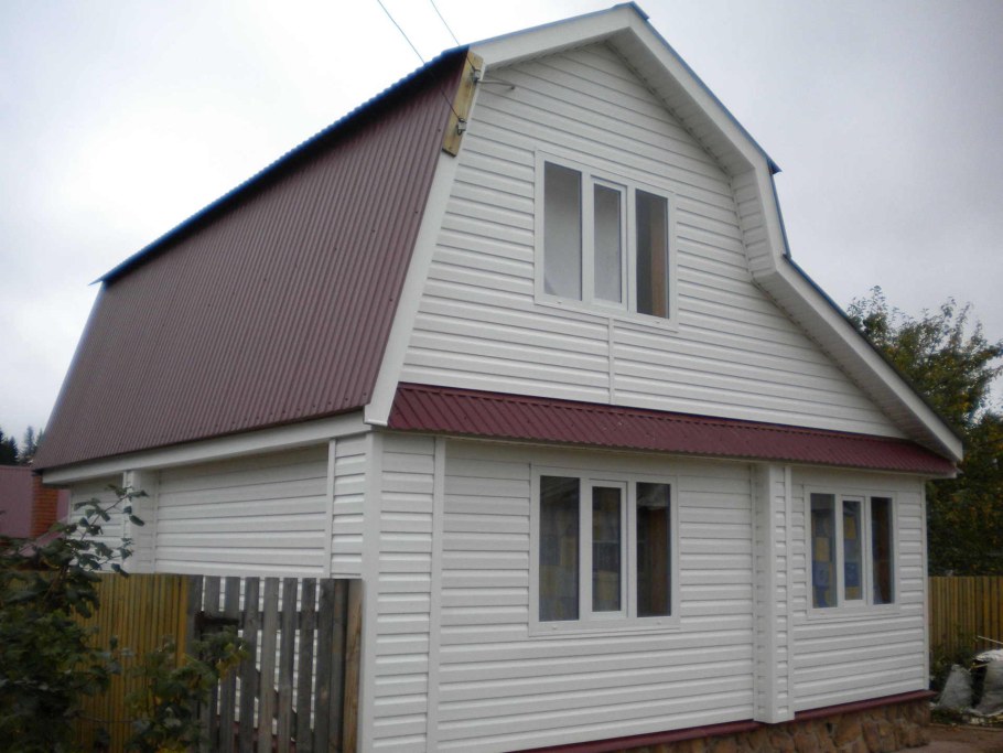 Обшить фронтон сайдингом