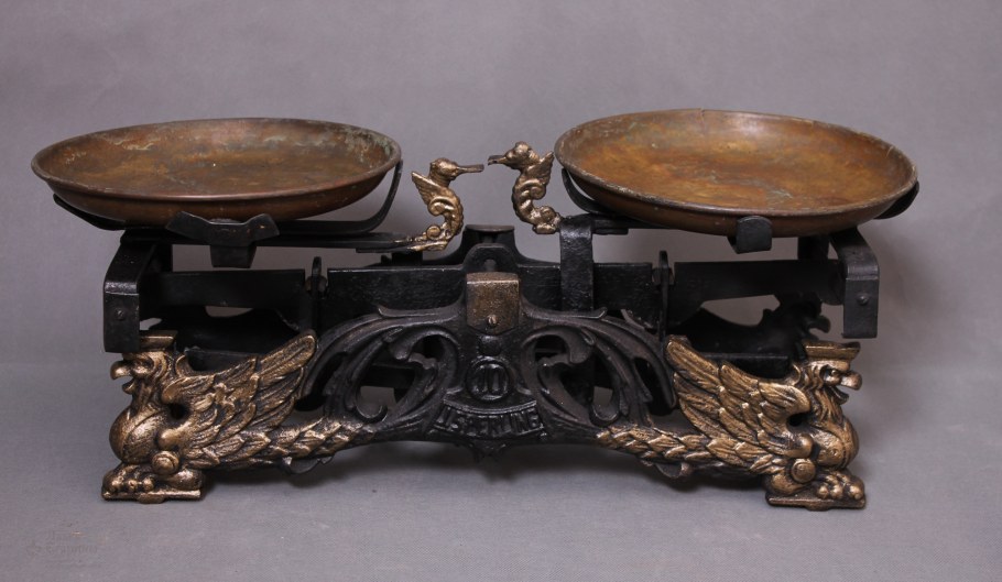 Старинные вещи в музее