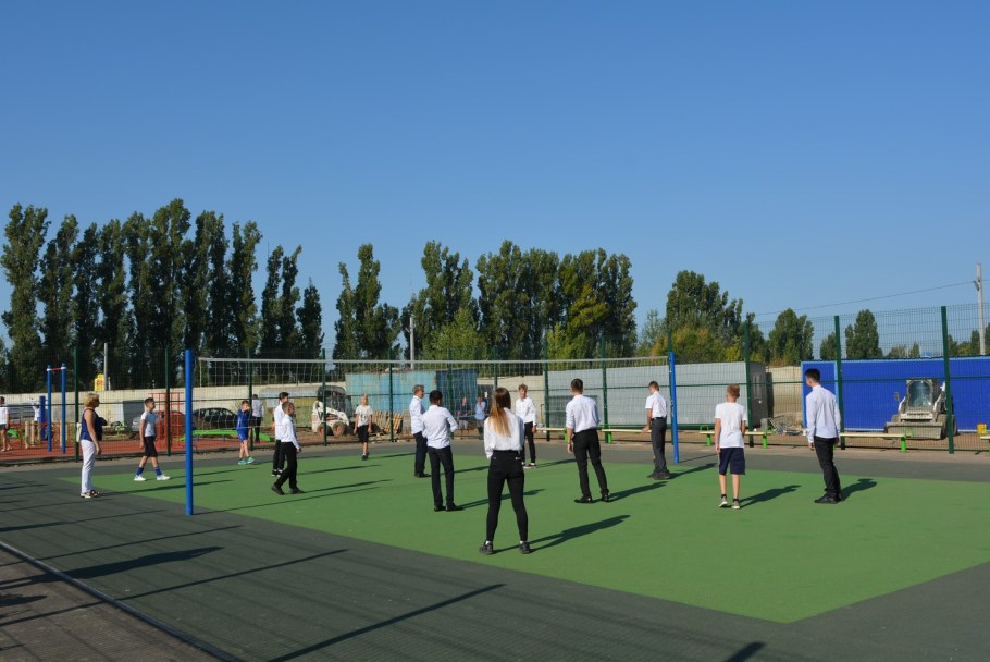 Парк-отель новый век Энгельс бассейн