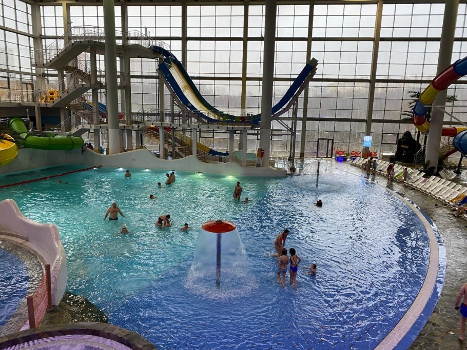 Нова Парадиз Энгельс аквакомплекс