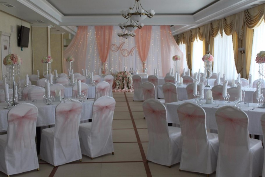 Бассейн на Минской Энгельс