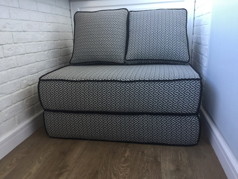 Диванчик на балкон