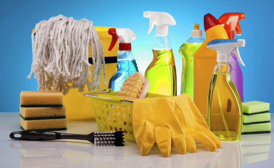 Хозтовары на прозрачном фоне