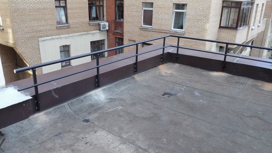 Ограждение от снега на крыше