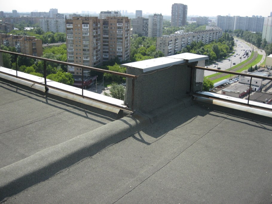 Ограждение плоской кровли чертеж