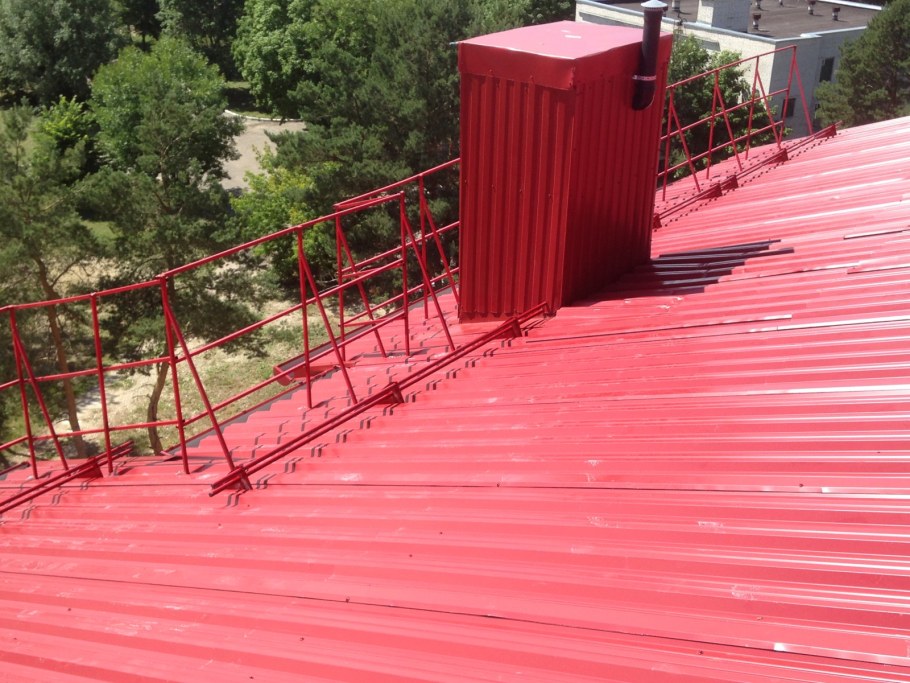 Ограждение на крыше