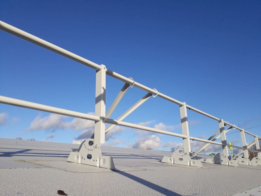 Ограждение кровельное ok-h600x1860