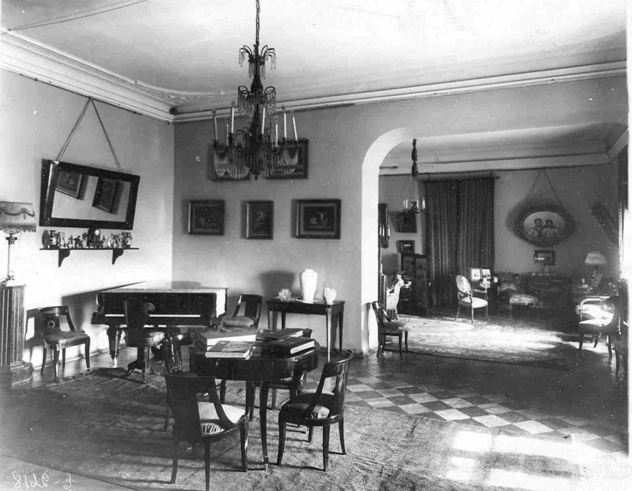 Гостиница Россия 19 век интерьер