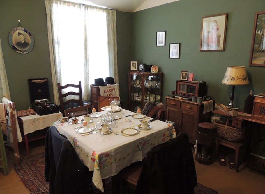 Интерьер в стиле 40-х годов