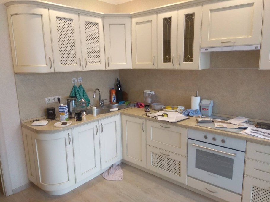 Покрасить фасады кухни