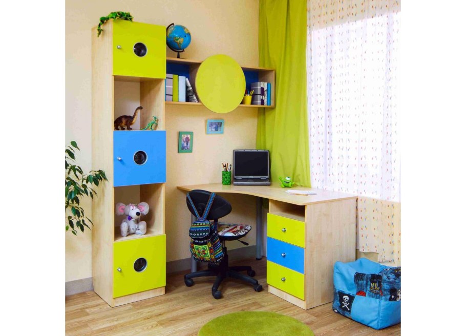 Уголок школьника