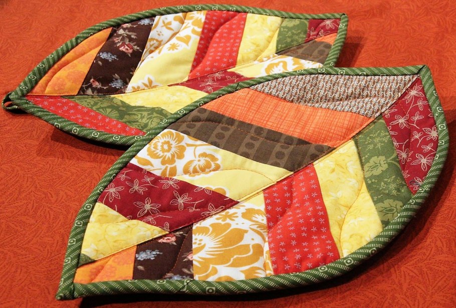 Одеяло из кусочков ткани