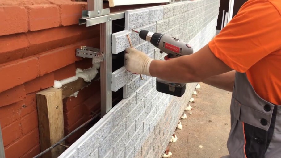 Комбинированная отделка фасада