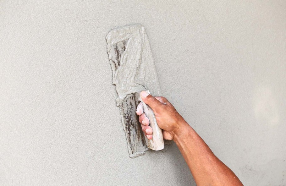 Шпатлевание стен