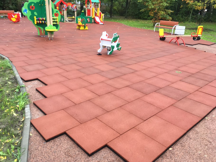 Резиновая плитка для дорожек