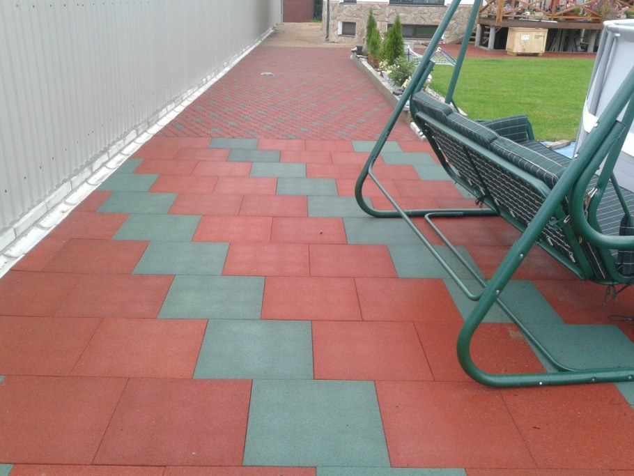 Резиновые плиты для дорожек