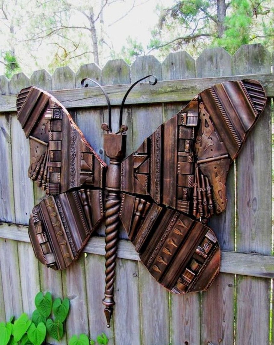 Деревянный декор для дачи