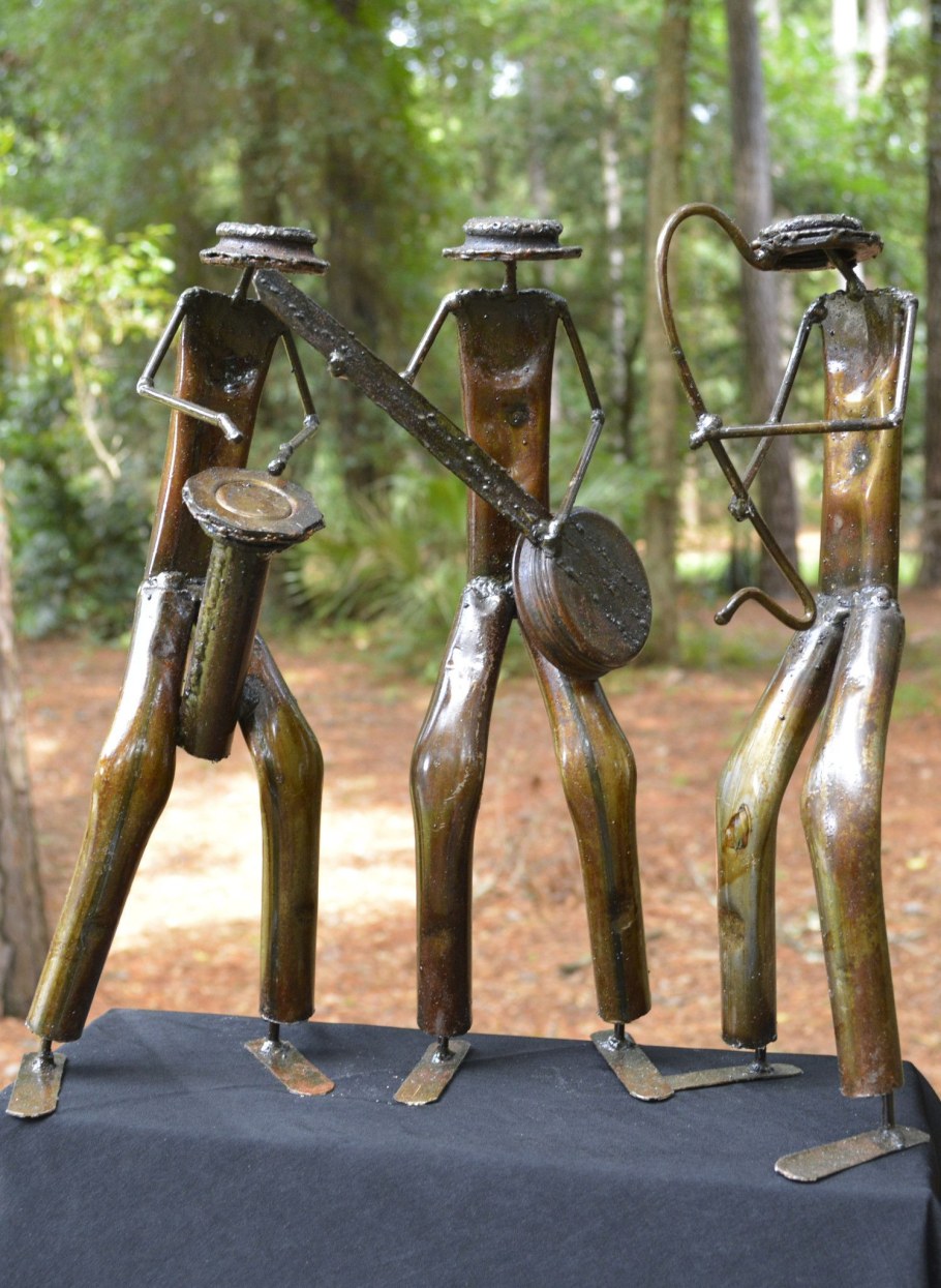 Вещи из металлолома