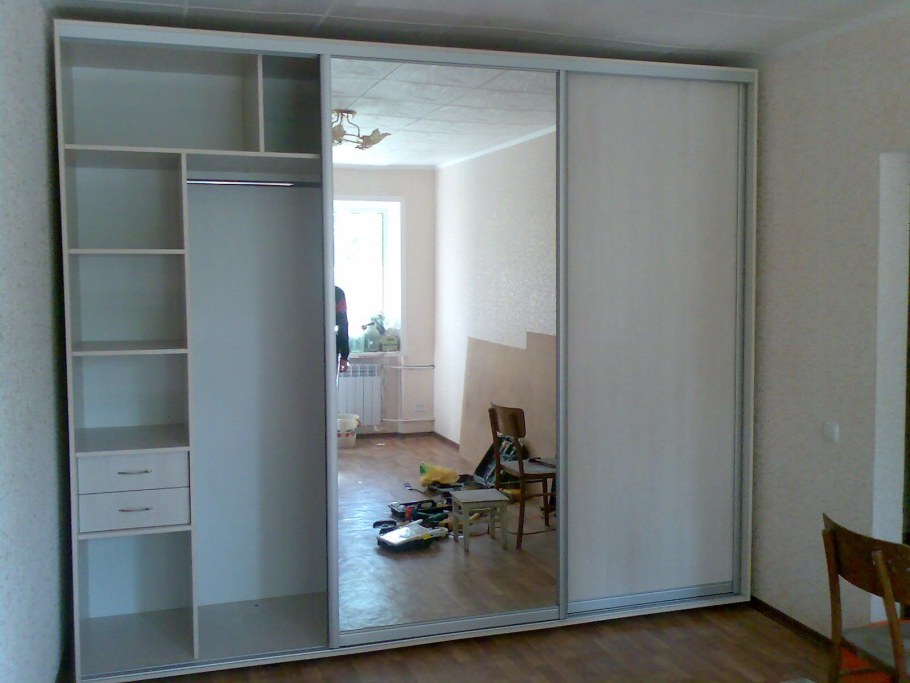 Шкаф купе без задней стенки