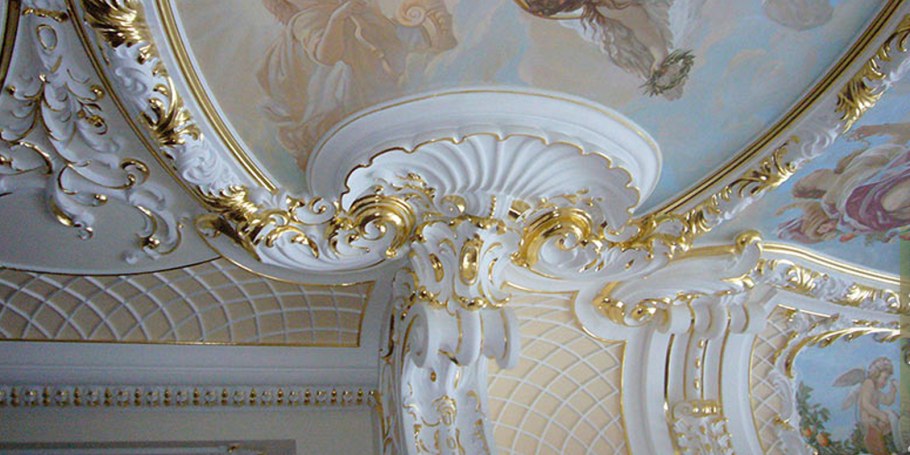 Ампир лепнина