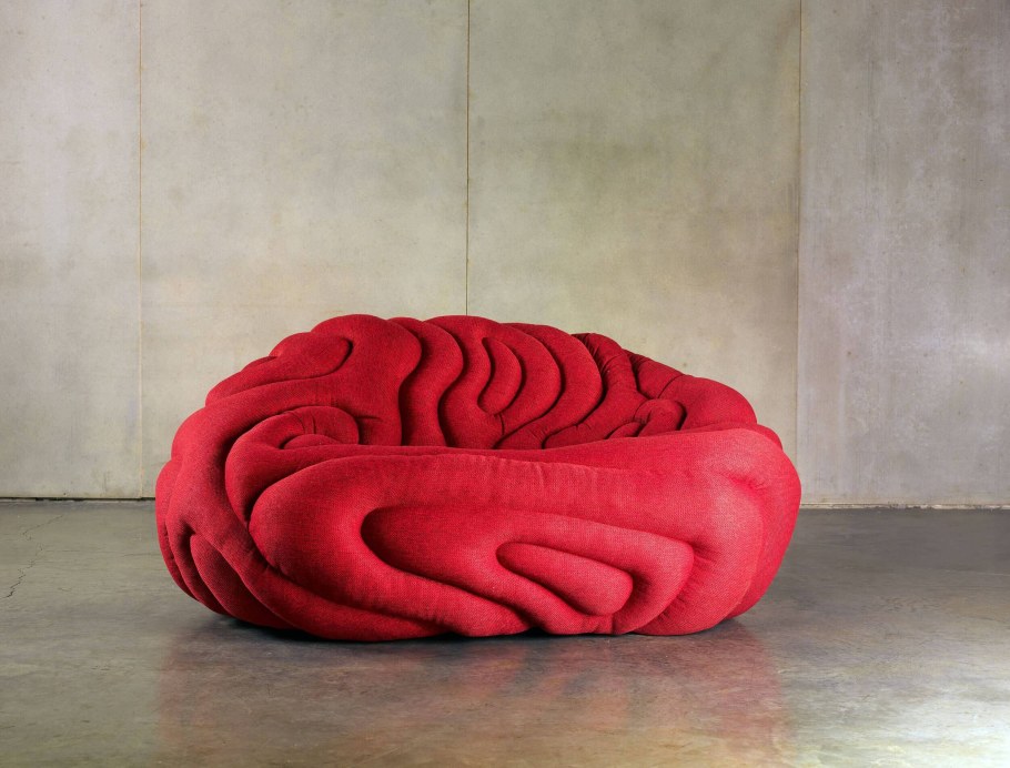 Необычный дизайнерский диван