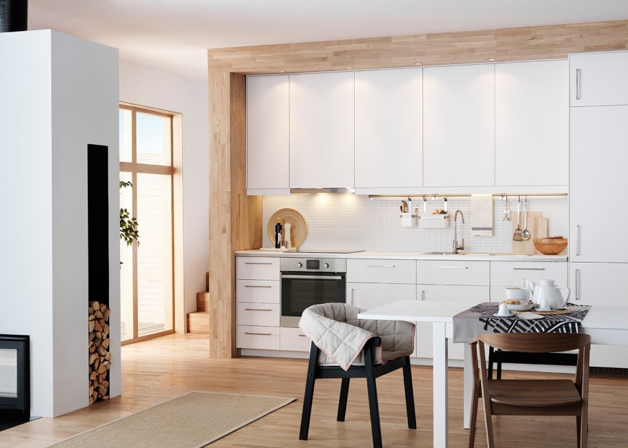 Кухня классика коричневая