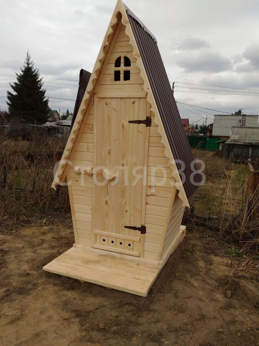 Туалет для дачи деревянный Теремок