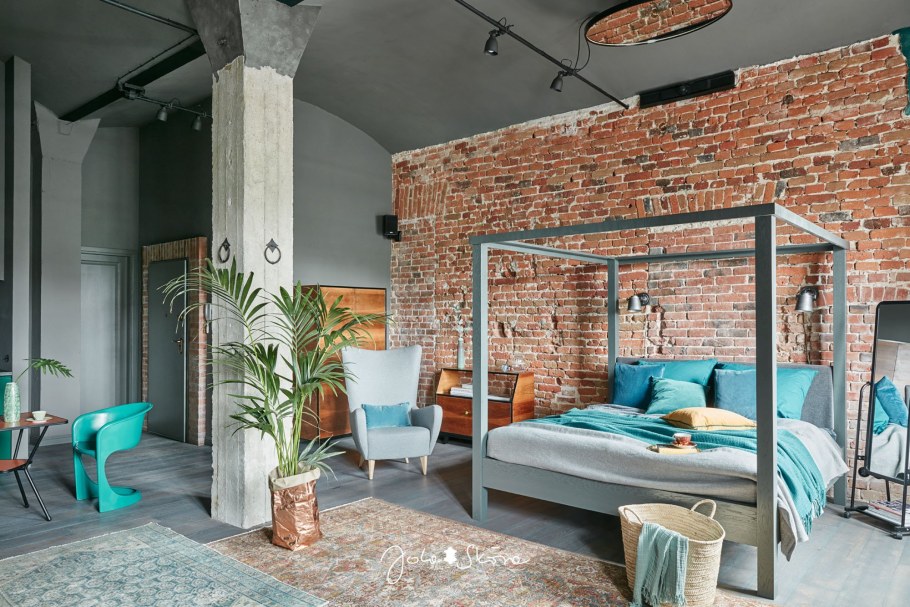 Яркие квартиры в стиле лофт