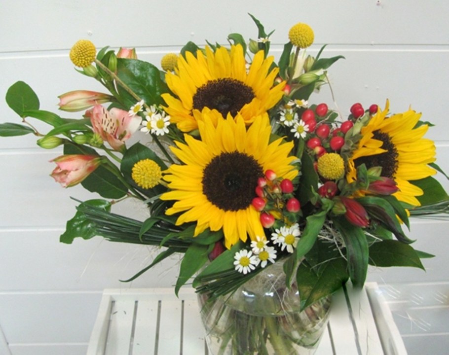 Композиции букеты из подсолнухов